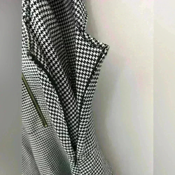 Zoe By Rachel Zoe Front Zip Black White Houndstooth Dress Size 12 Flutter Sleeve - Picture 5 of 8